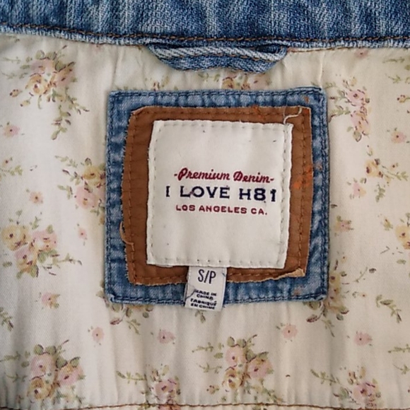 Cropped Denim Stud Jean Jacket - Picture 7 of 9